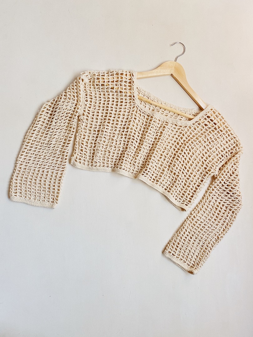 Sweater de algodón manga larga tipo cropped